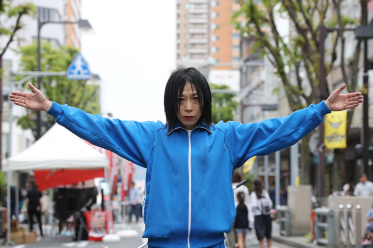 Time, Time Kano Time – Whirligig