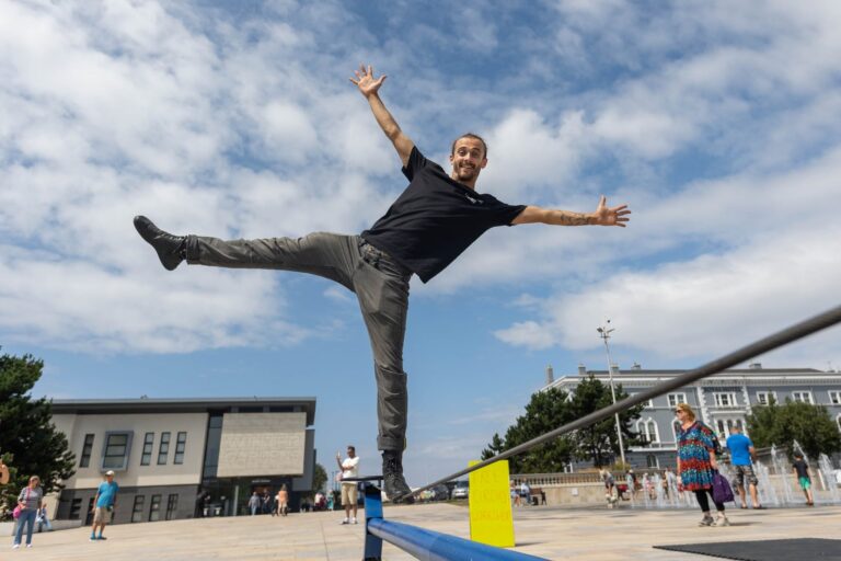 Circus Daze – FREE WORKSHOPS